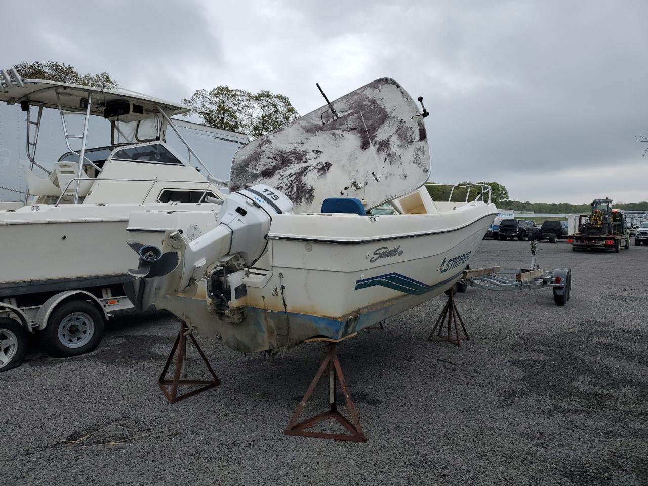1996 Seaswirl Striper Boat