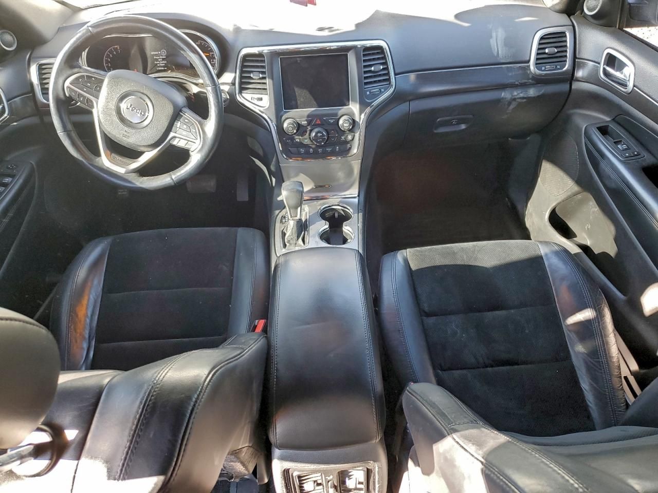 2018 Jeep Grand Cherokee Laredo