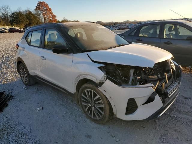 2021 Nissan Kicks sr