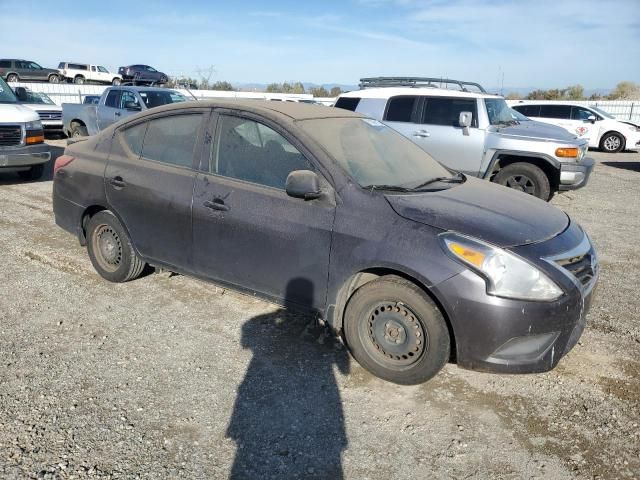 2015 Nissan Versa s