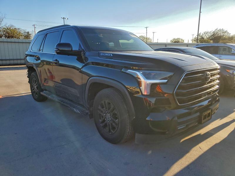 2023 Toyota Sequoia SR5