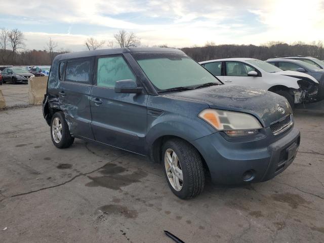 2011 KIA Soul +