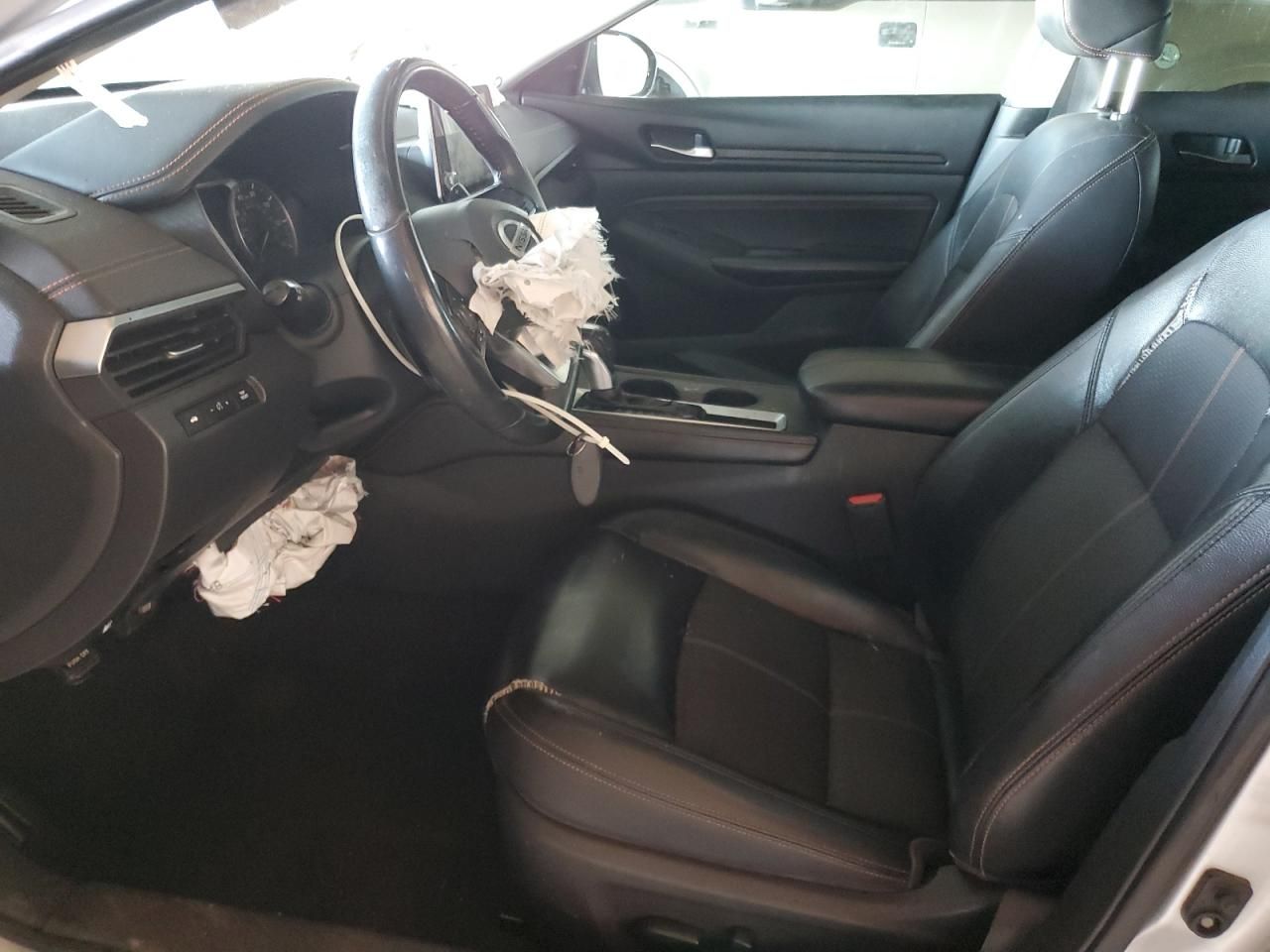 2020 Nissan Altima sr