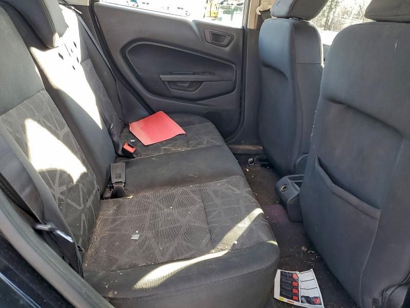 2011 Ford Fiesta SES