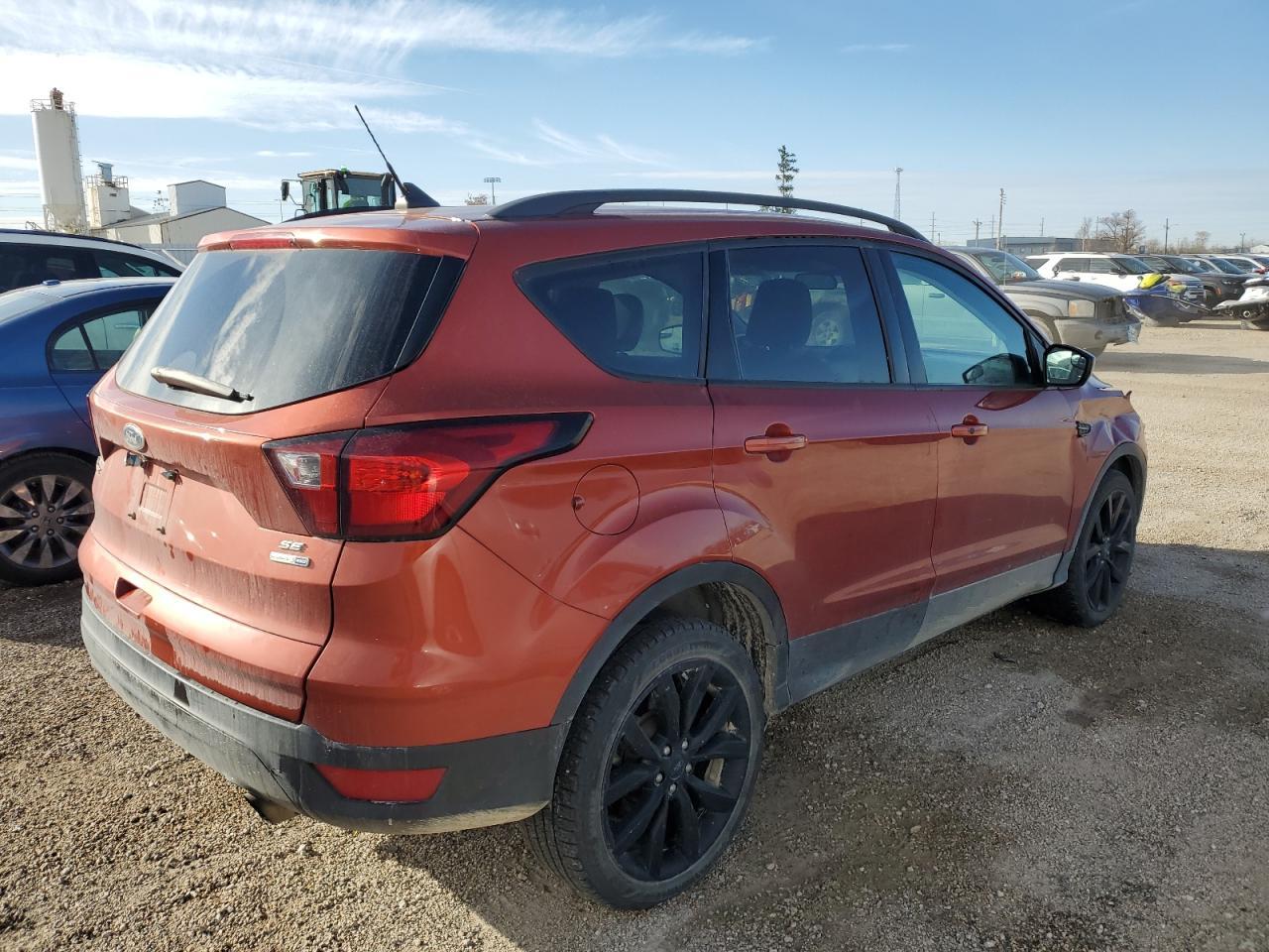 2019 Ford Escape se