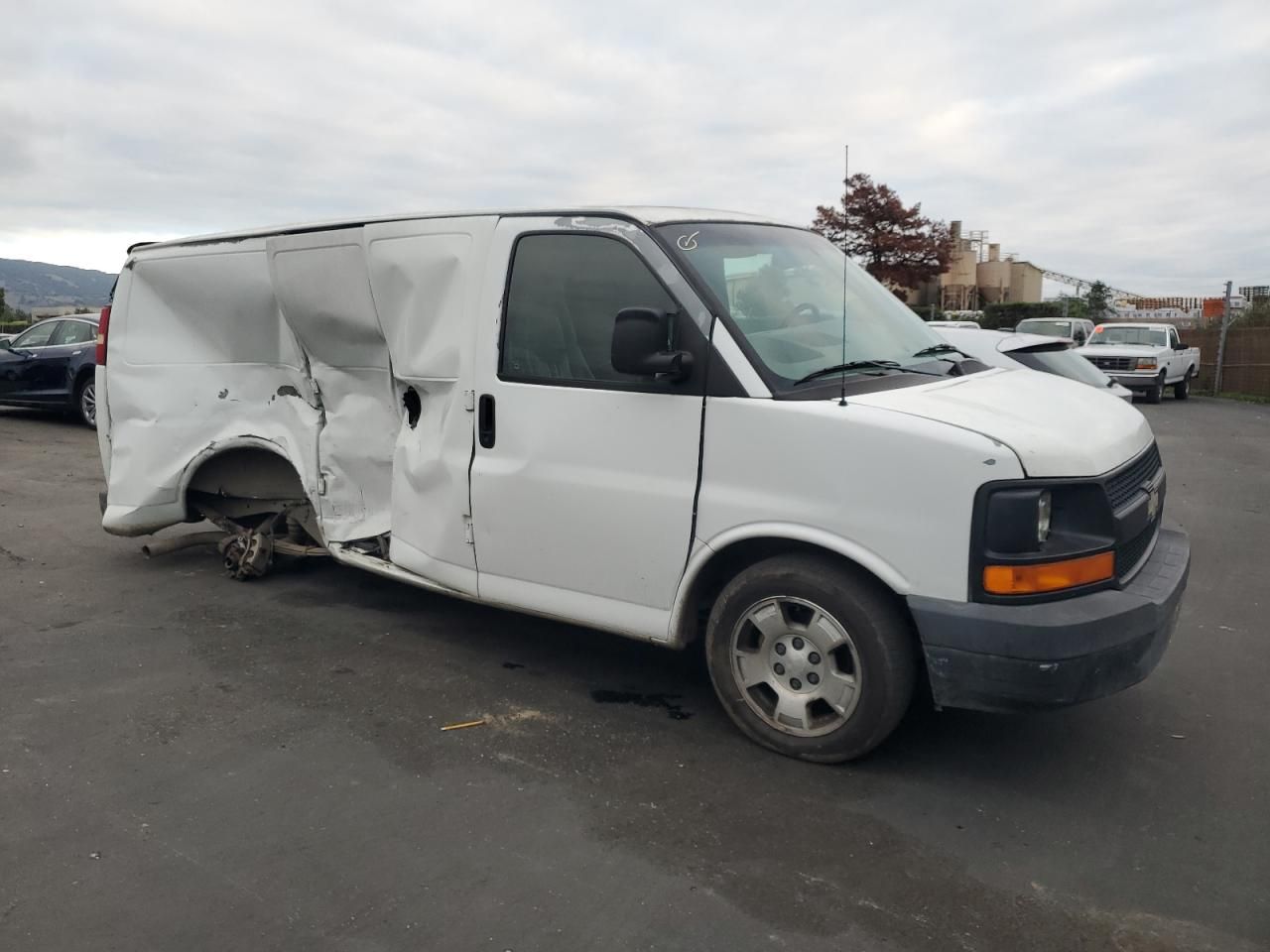 2004 Chevrolet Express Delivery Van