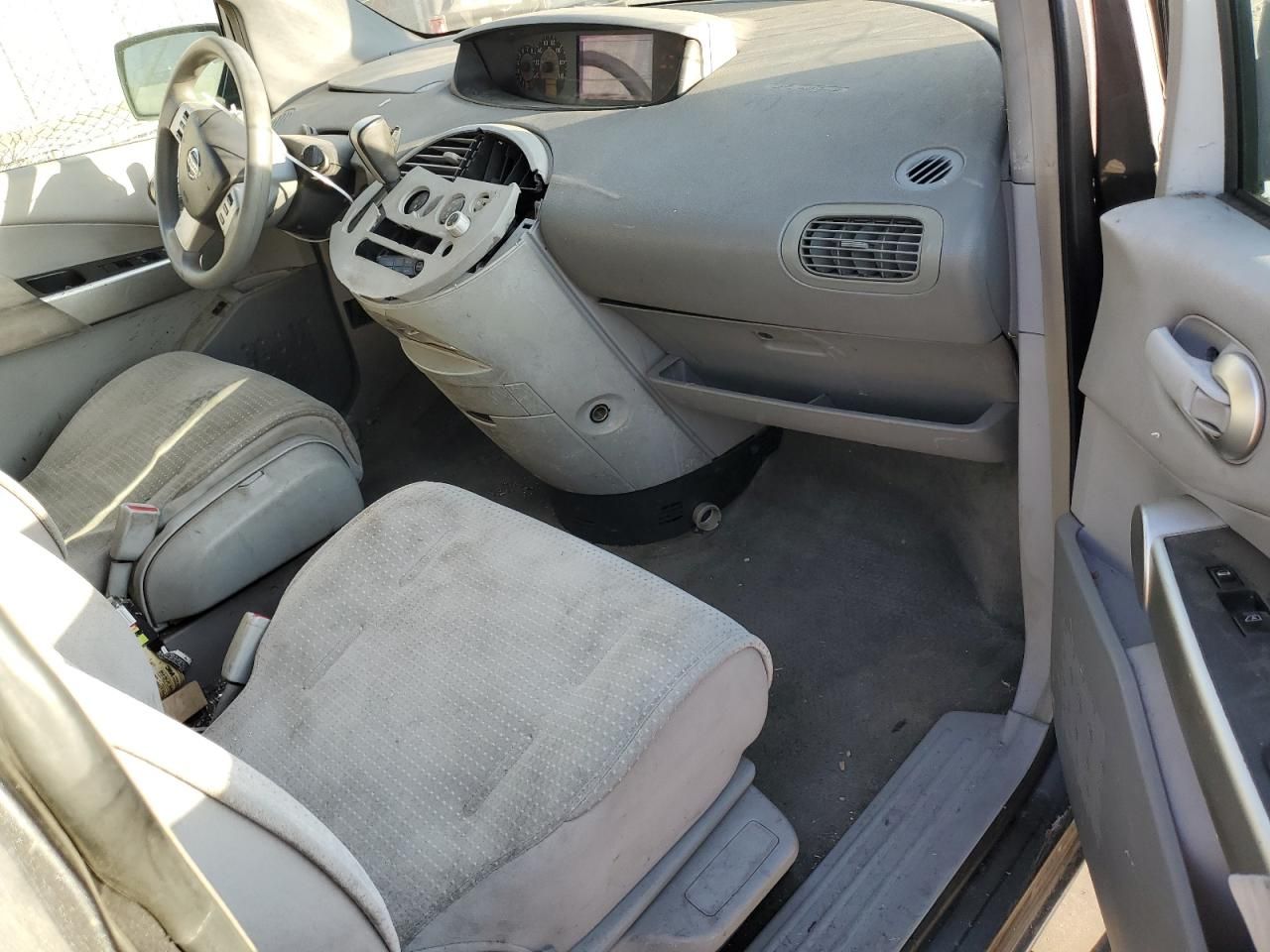 2004 Nissan Quest s