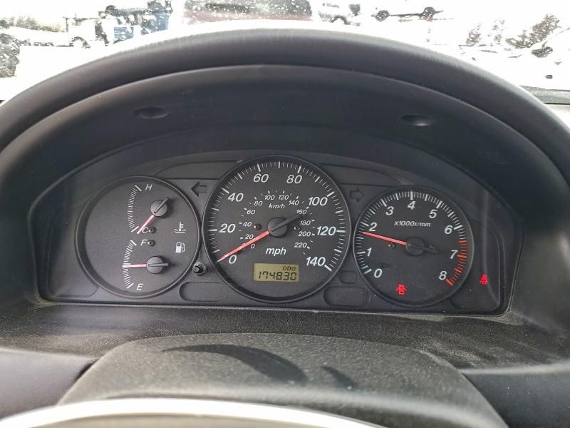 2003 Mazda Protege dx