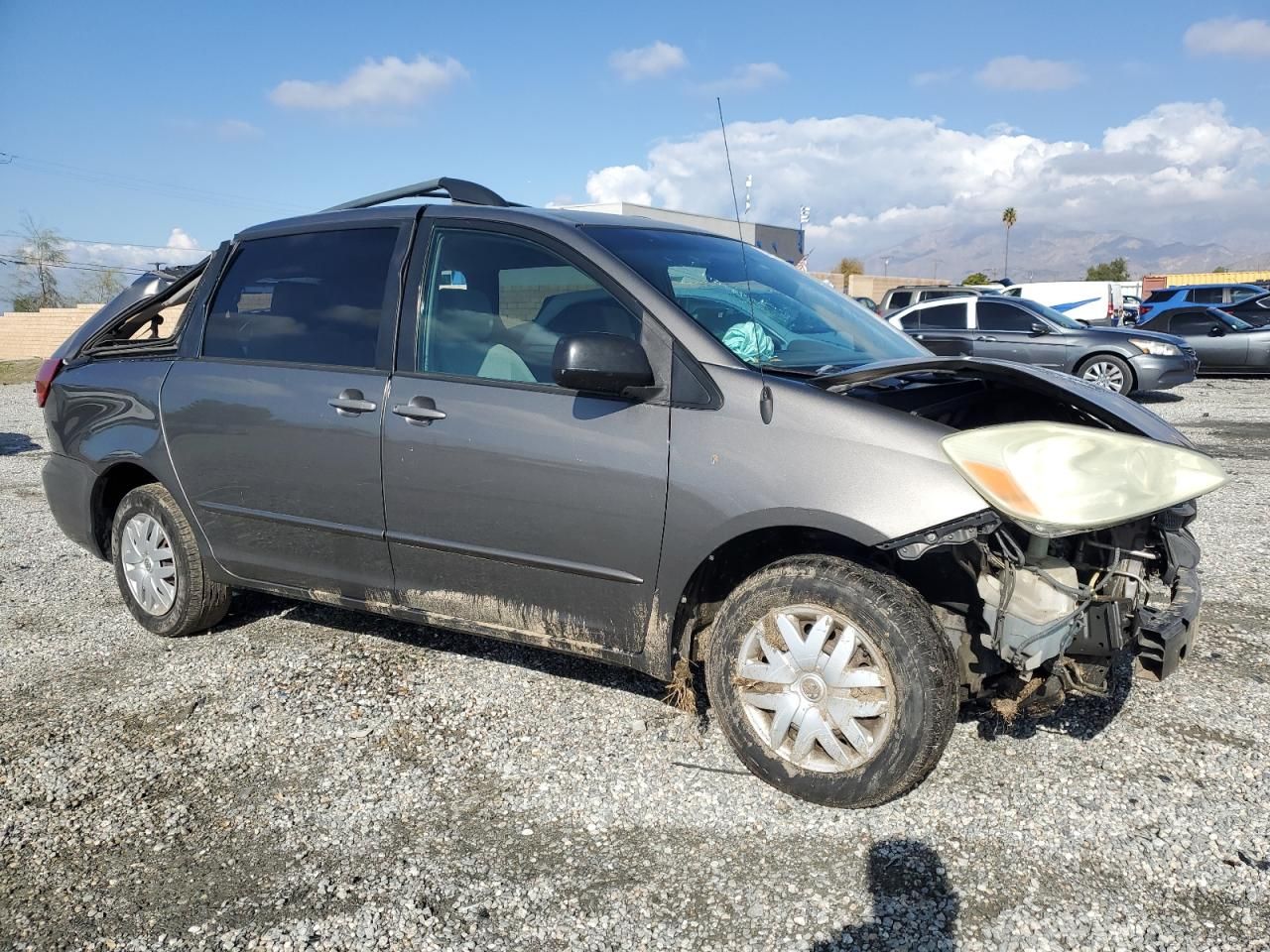 2004 Toyota Sienna ce