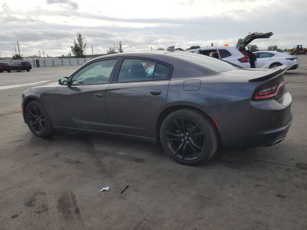 2018 Dodge Charger sxt Plus