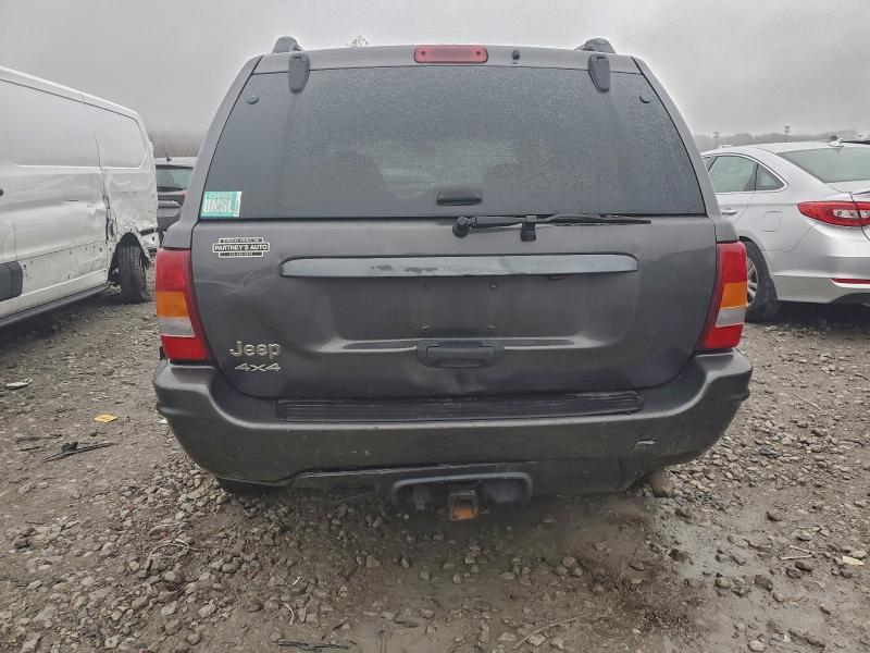2004 Jeep Grand Cherokee Laredo