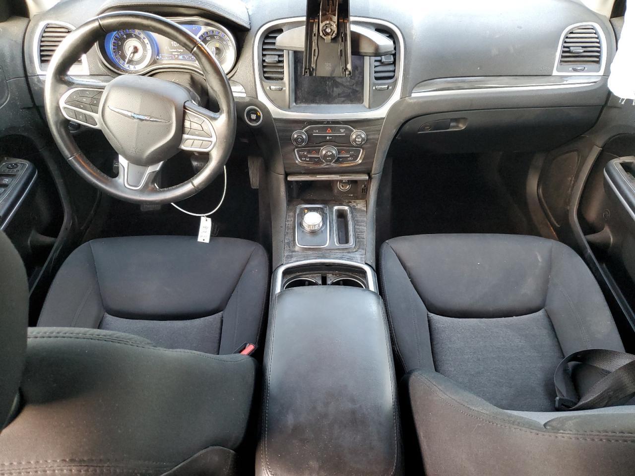 2019 Chrysler 300 Touring