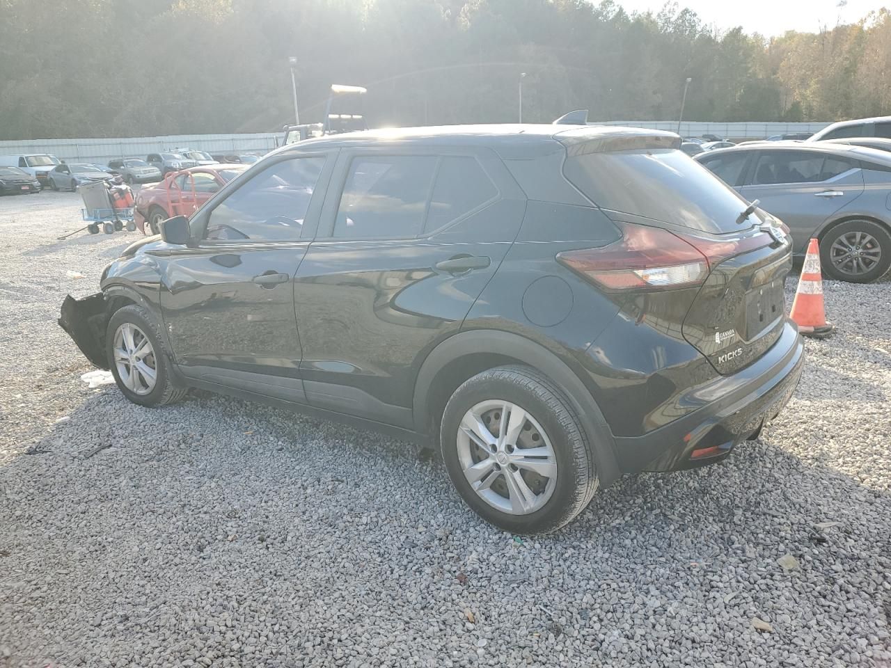 2021 Nissan Kicks s