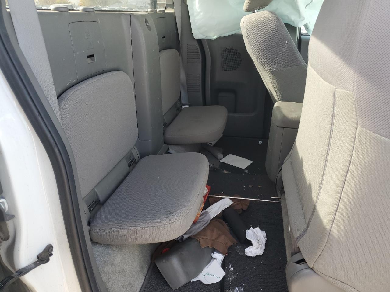 2016 Nissan Frontier S