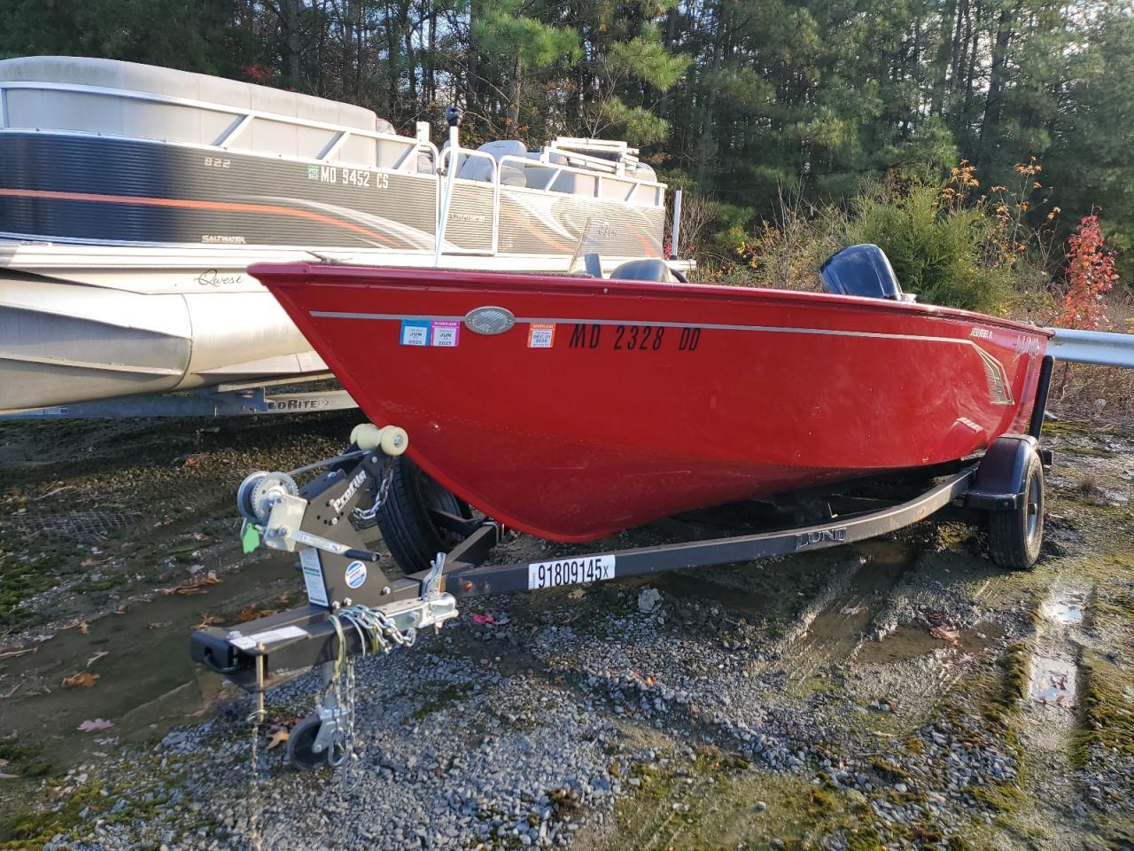 2021 Lund Boat-Boat