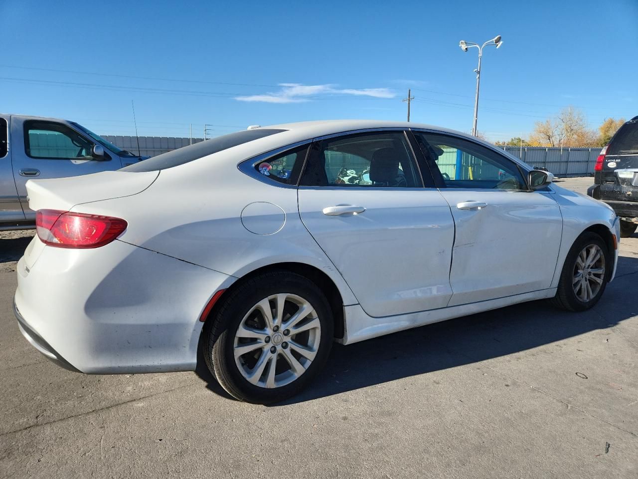 2015 Chrysler 200 Limited