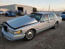 Salvage cars for sale from Copart Cedar Rapids, IA: 1997 Lincoln Town car Signature