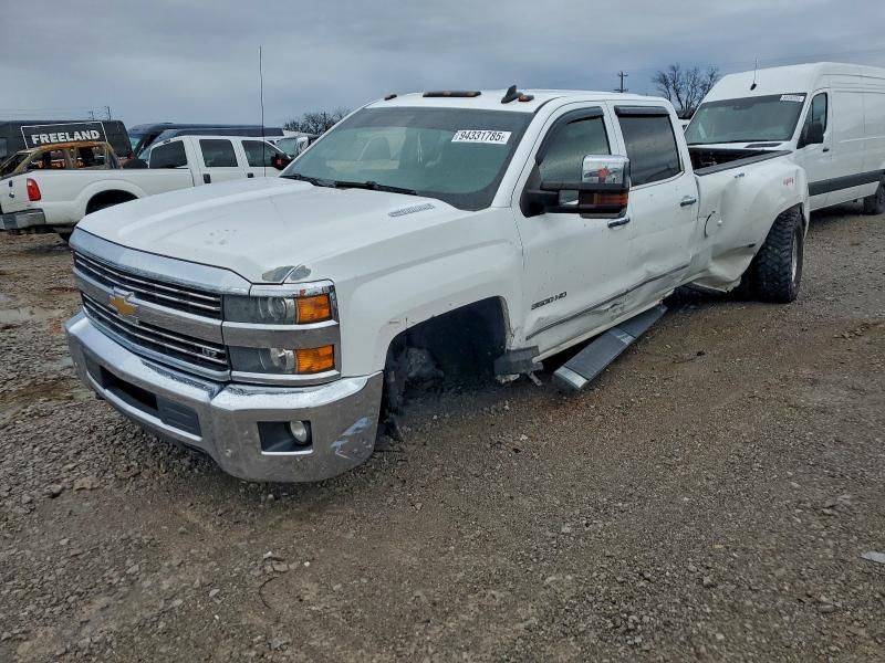2016 Chevrolet Silverado K3500 ltz