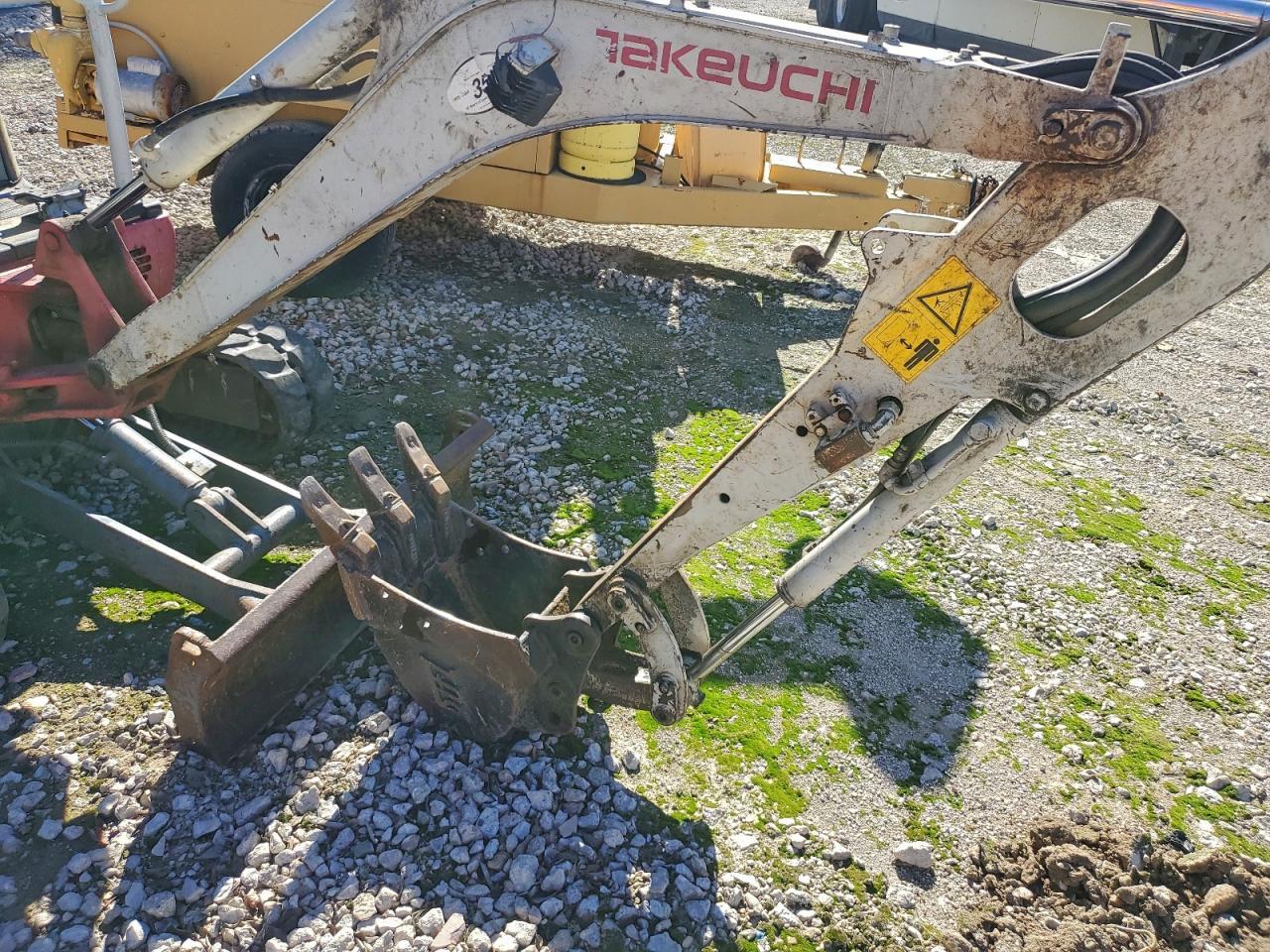 2014 Takeuchi TB216 Mini Excavator