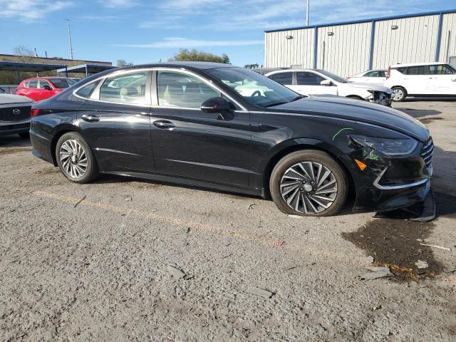 2022 Hyundai Sonata Hybrid