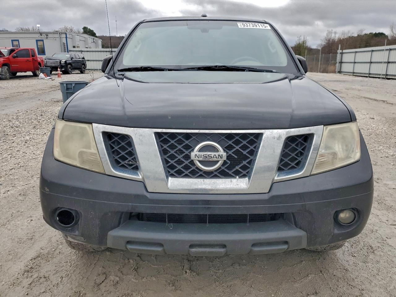 2015 Nissan Frontier s