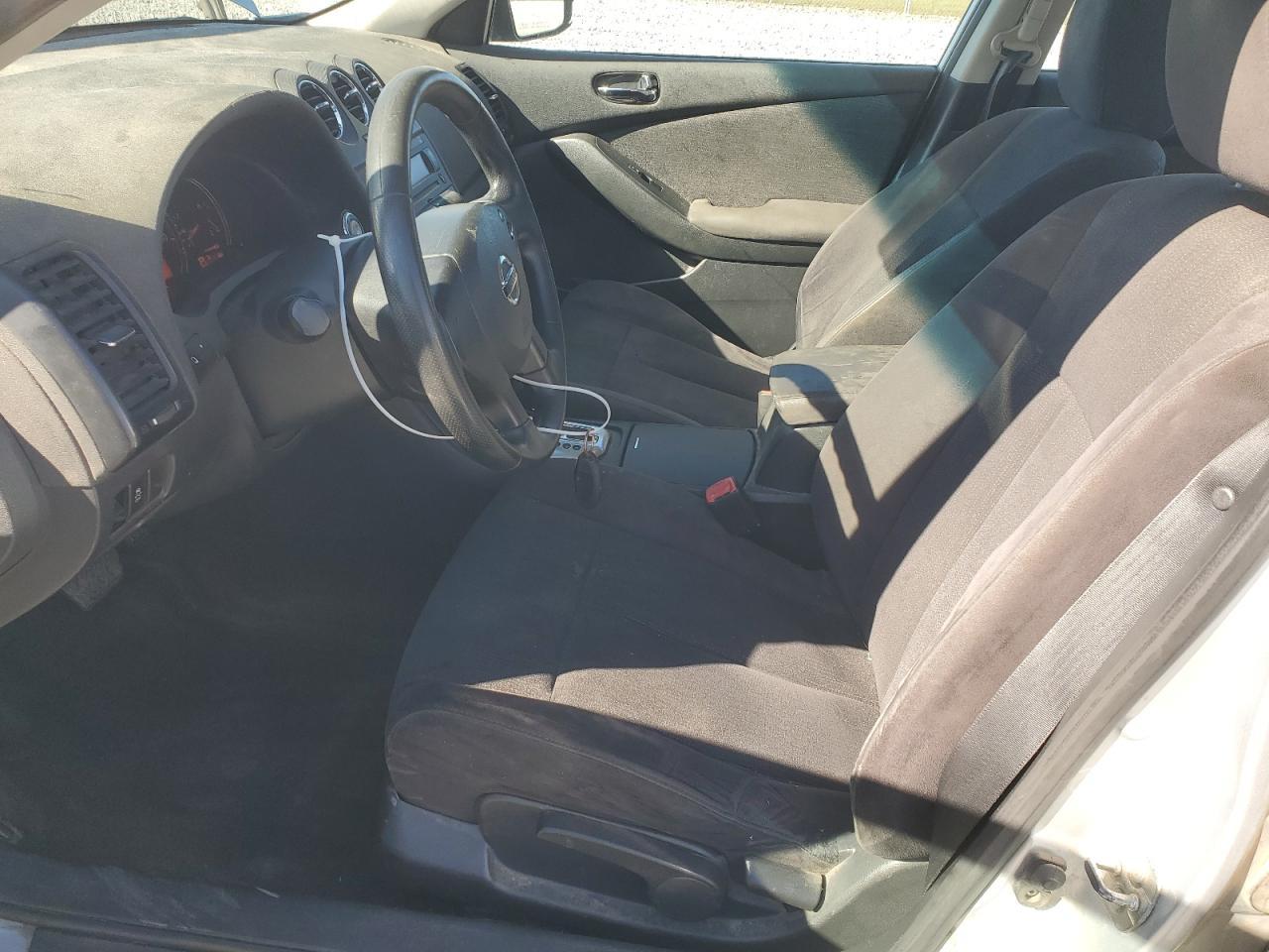 2012 Nissan Altima Base