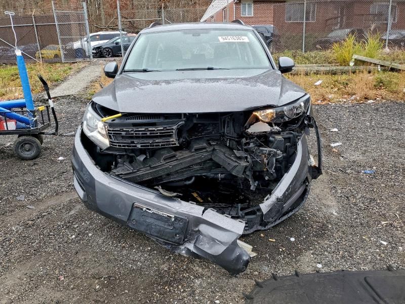 2016 Volkswagen Tiguan s