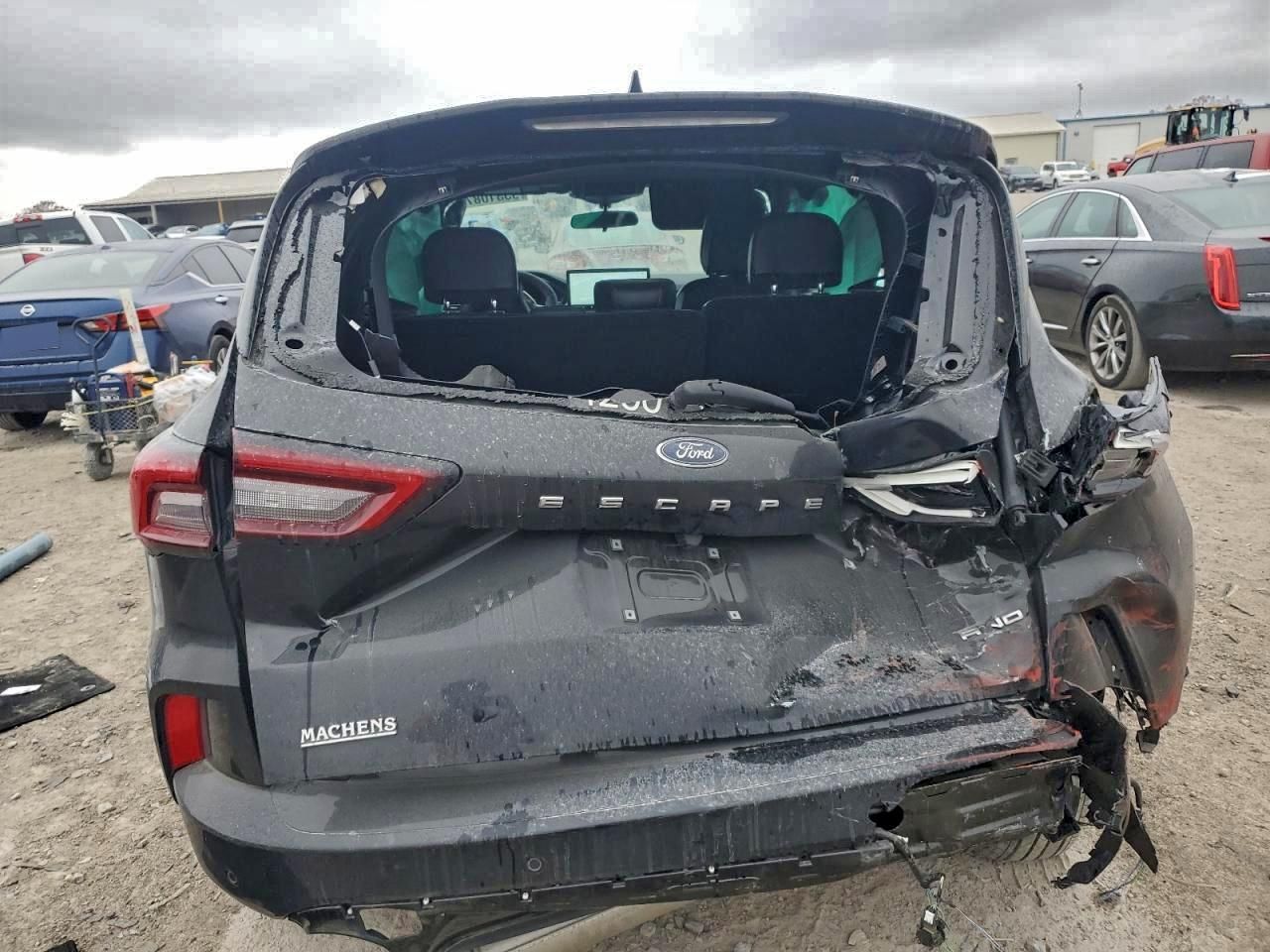 2024 Ford Escape st Line