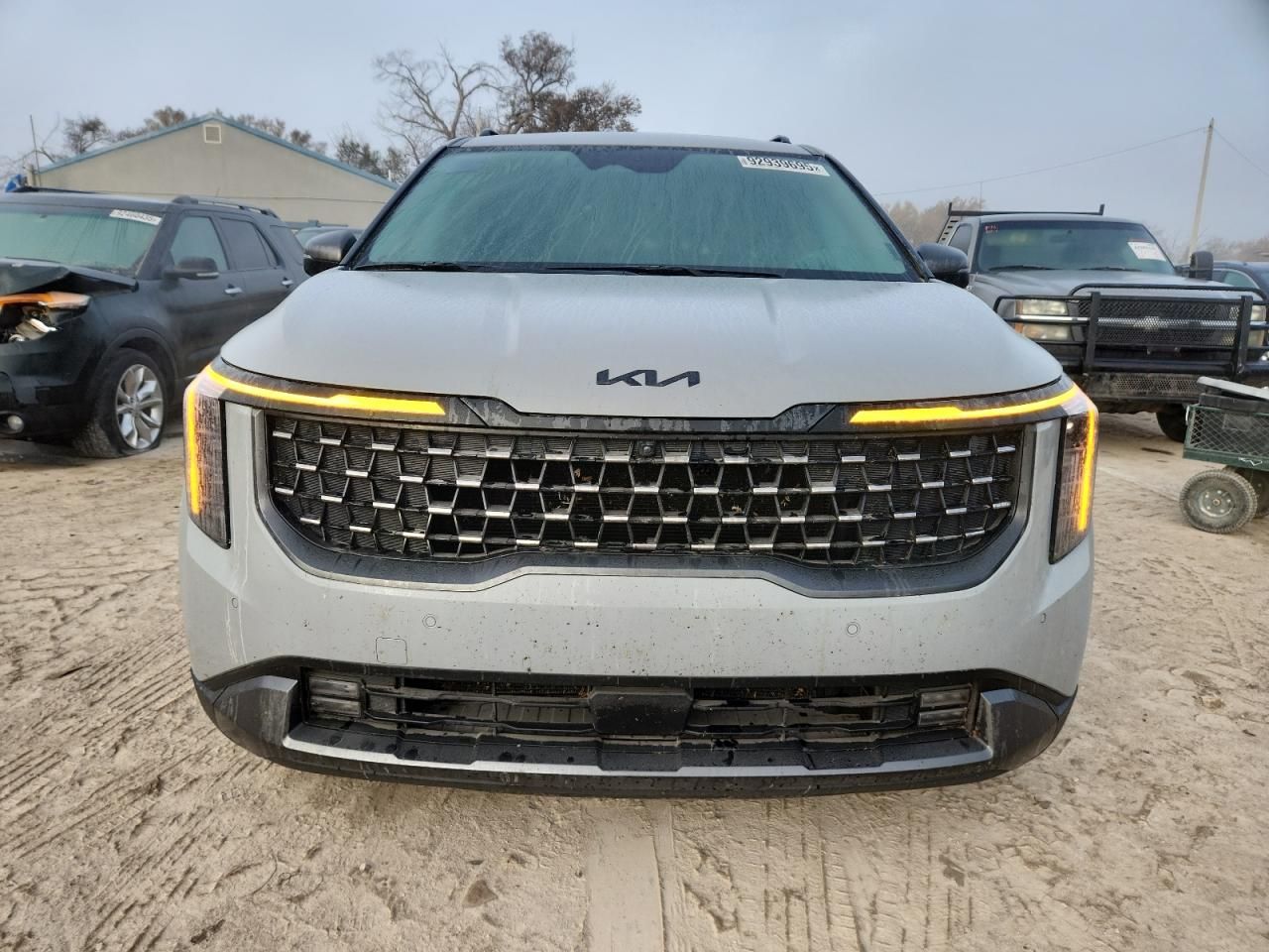 2025 KIA Carnival sx