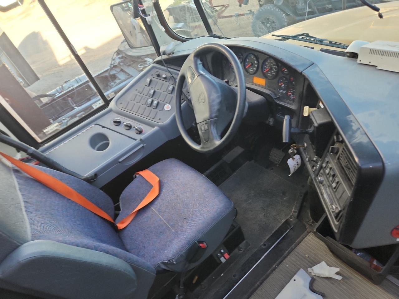 2011 Ic Corporation IC Bus-Bus