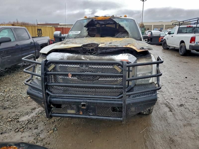 2012 Ford F450 Super Duty Flatbed Truck