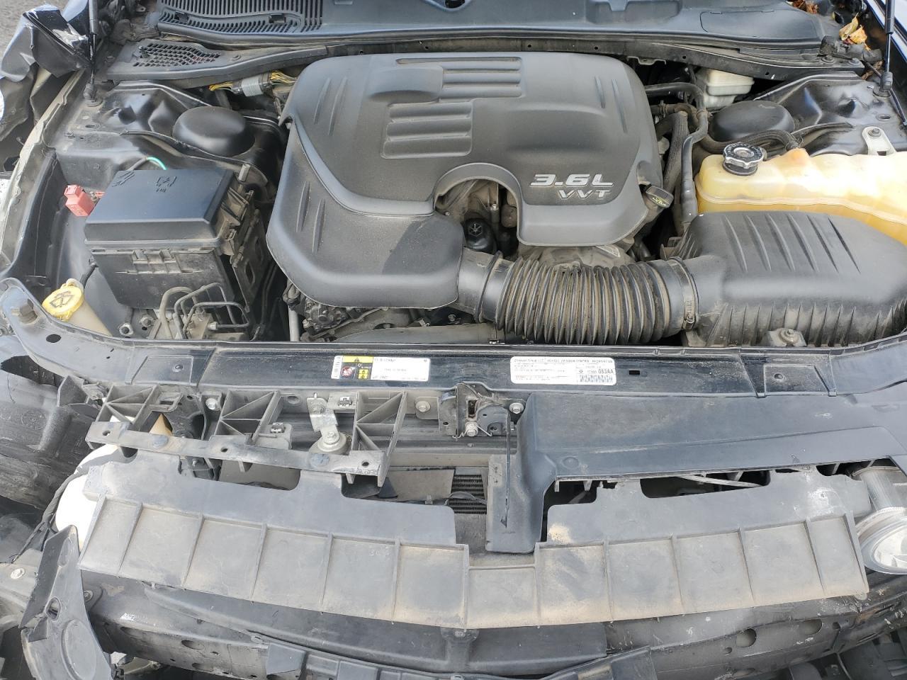 2014 Dodge Challenger sxt