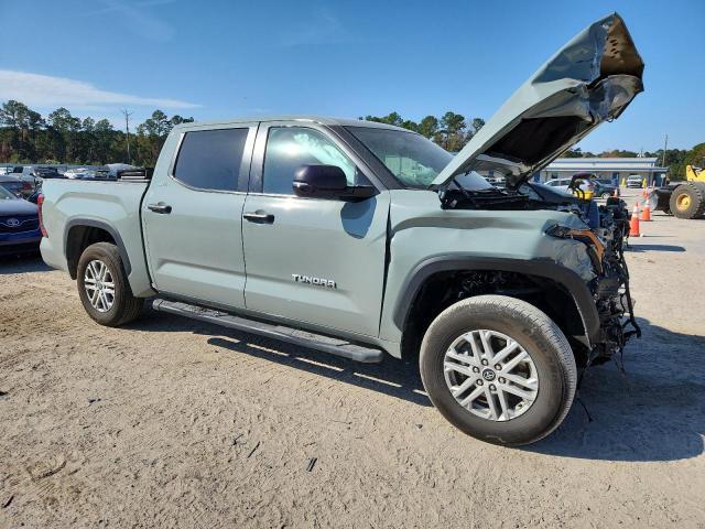 2024 Toyota Tundra Crewmax sr