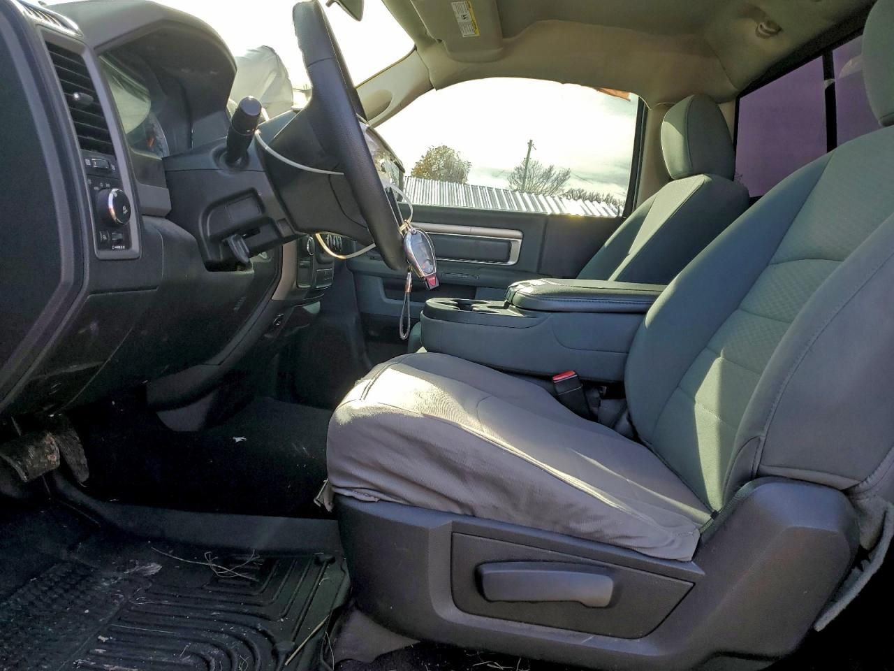 2013 Dodge Ram 1500 st