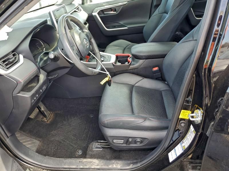 2021 Toyota Rav4 trd off Road