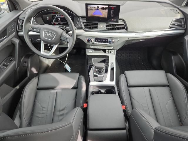 2025 Audi Q5 Premium 45