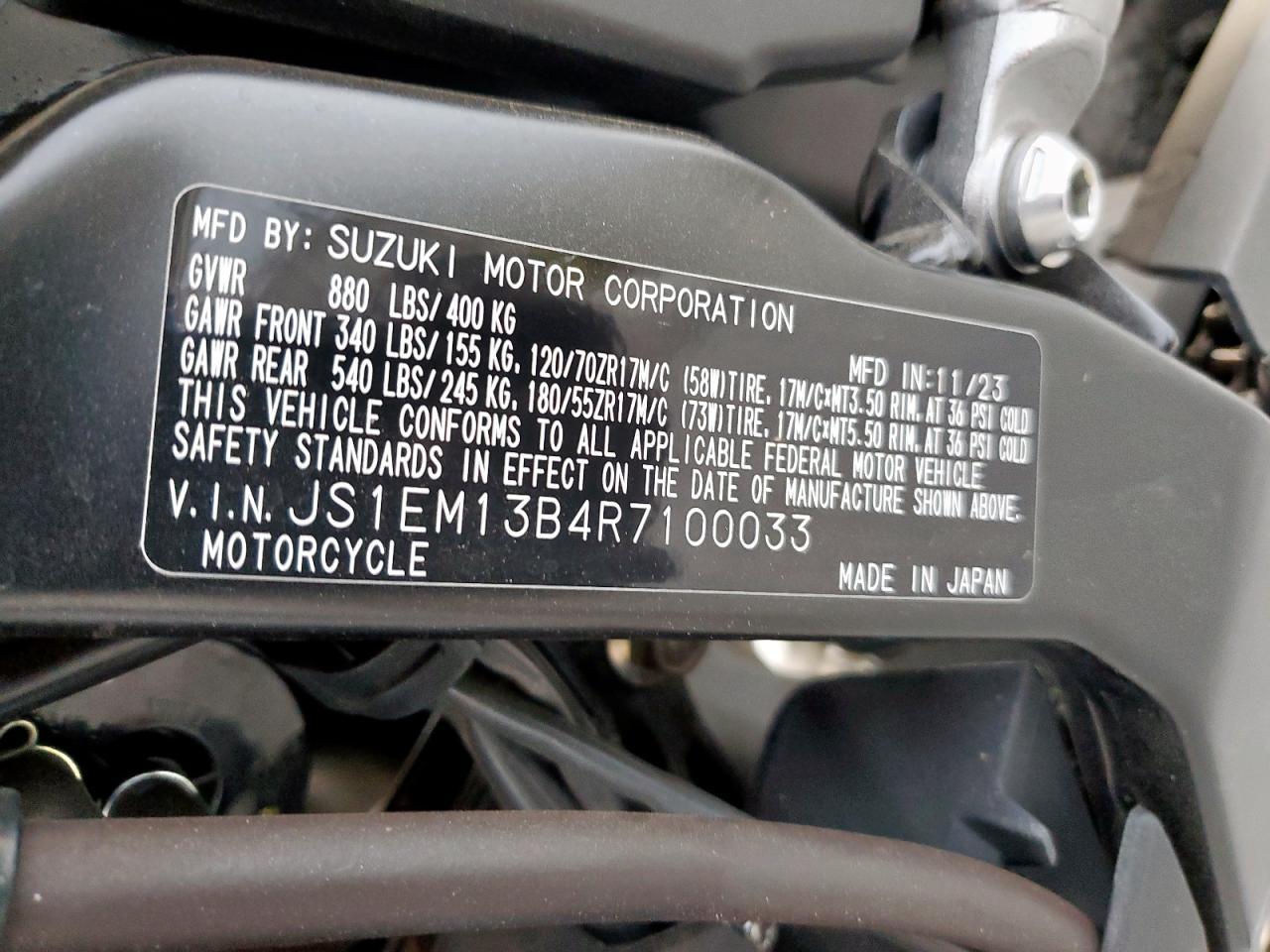 2024 Suzuki GSX800 F