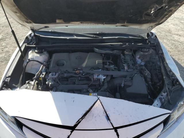 2020 Toyota Camry le