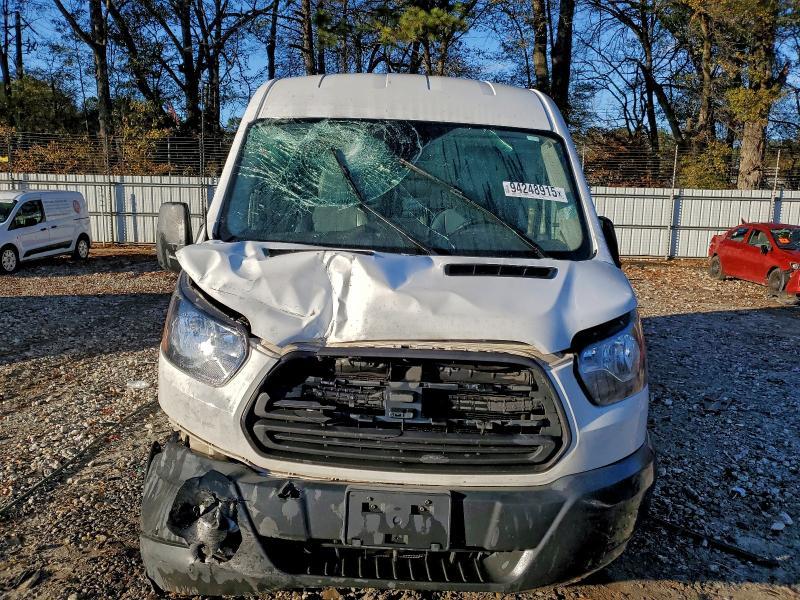 2018 Ford Transit T-250