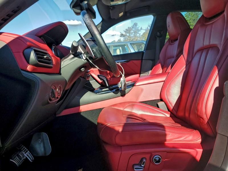 2021 Maserati Levante Sport