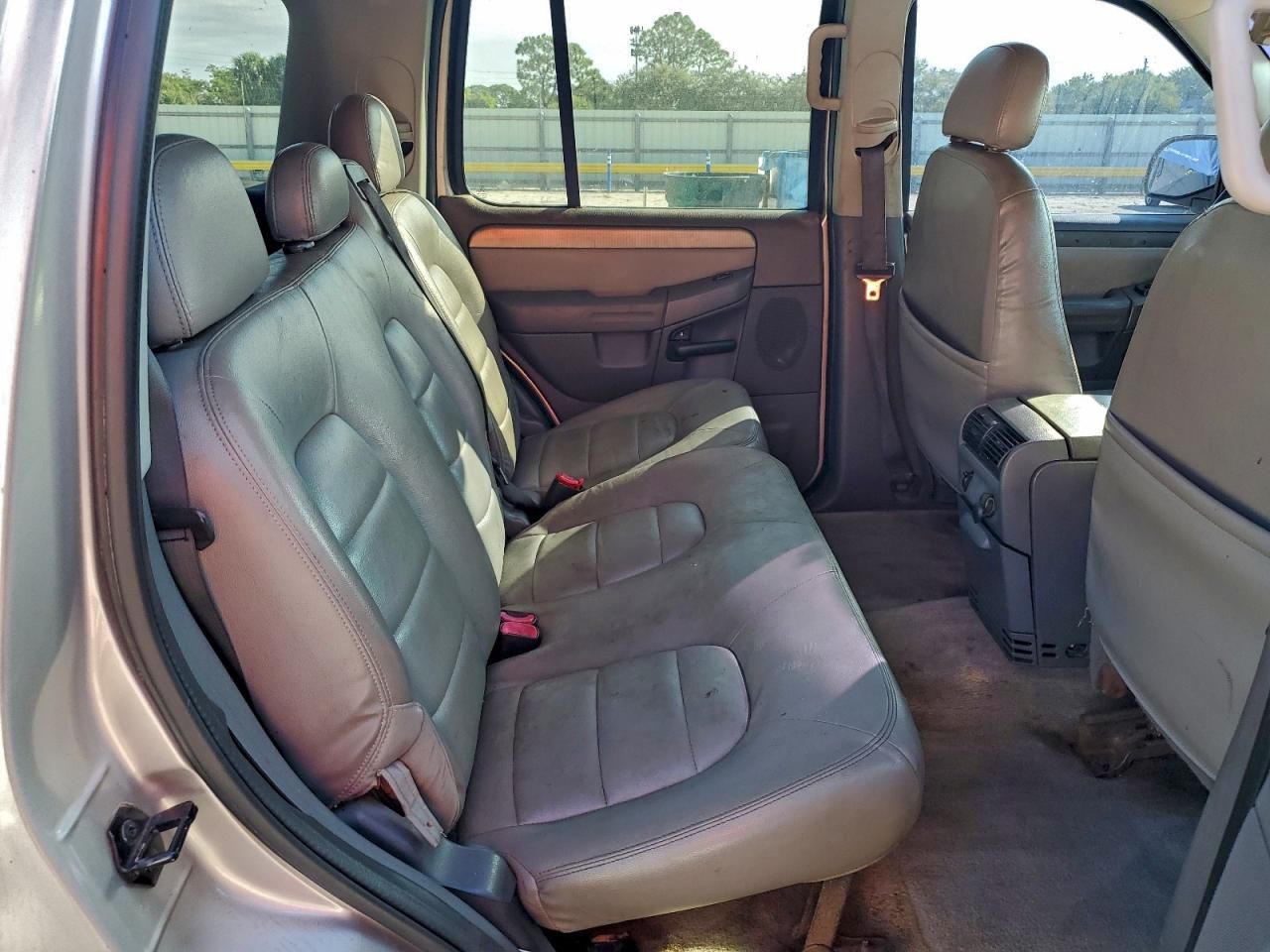 2004 Ford Explorer xlt