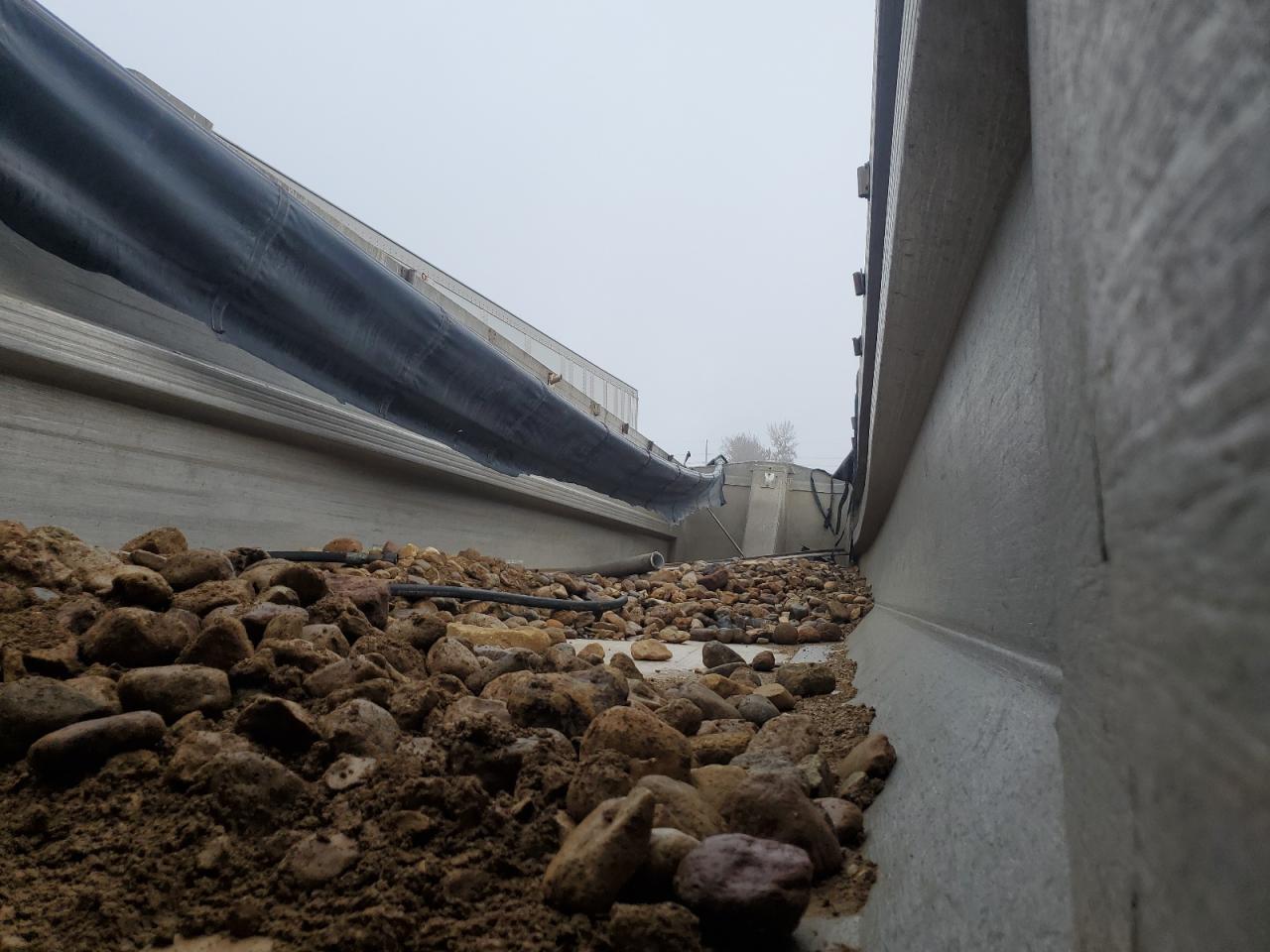 2005 Vantage END Dump Trailer