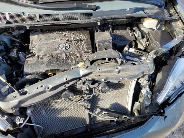 2011 Toyota Sienna xle