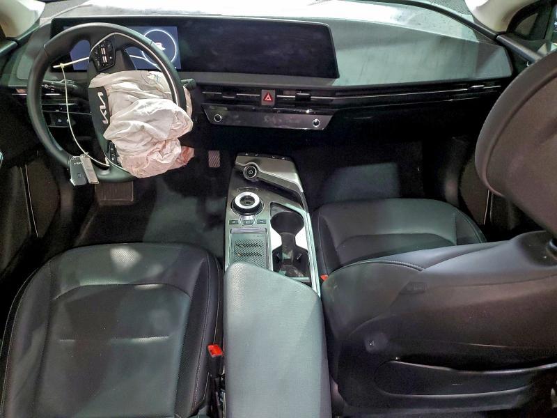 2023 KIA EV6 Light