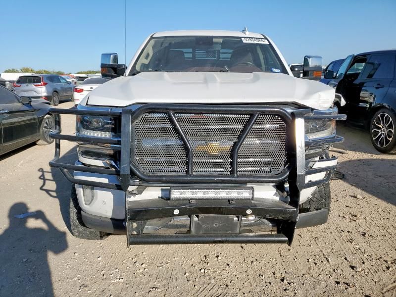 2018 Chevrolet Silverado K1500 High Country