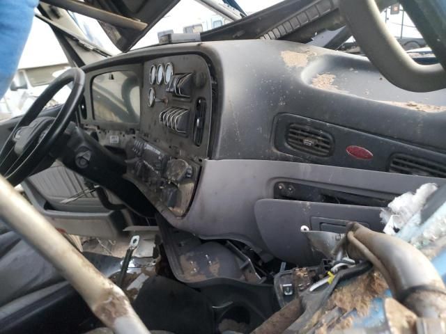 2023 Peterbilt 389 Semi Truck