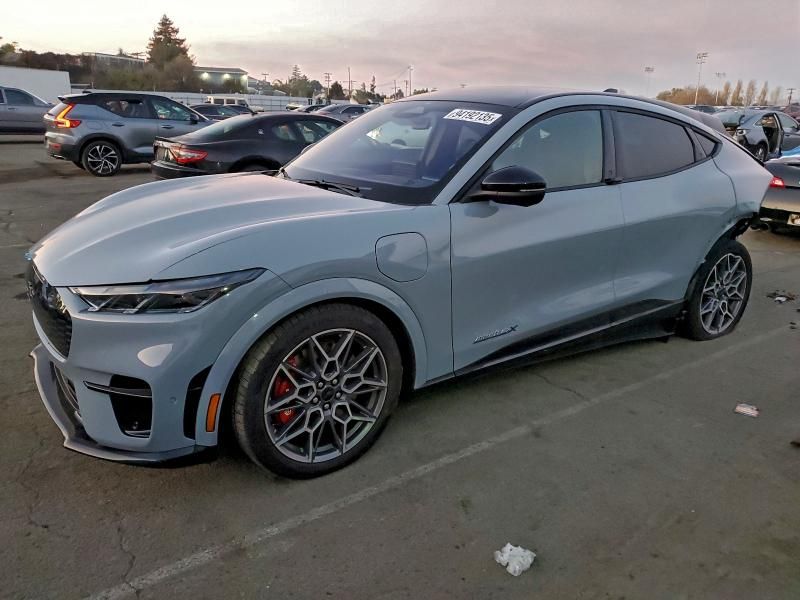 2024 Ford Mustang Mach-e gt