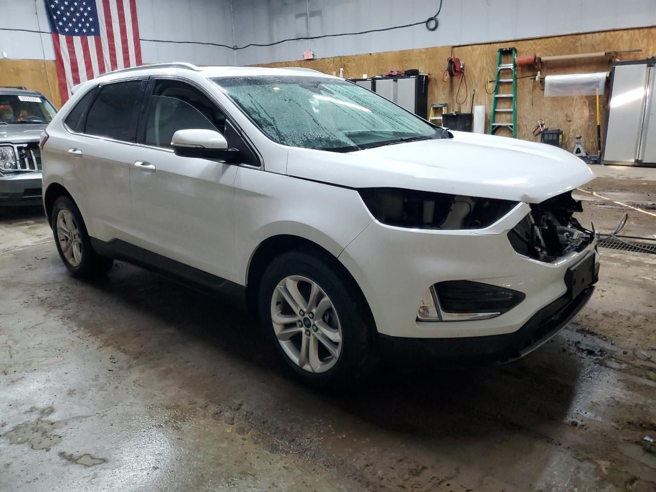 2019 Ford Edge sel