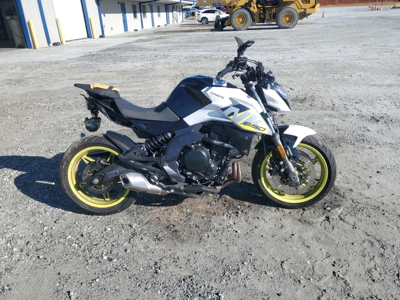 2023 Cf Moto 650NK