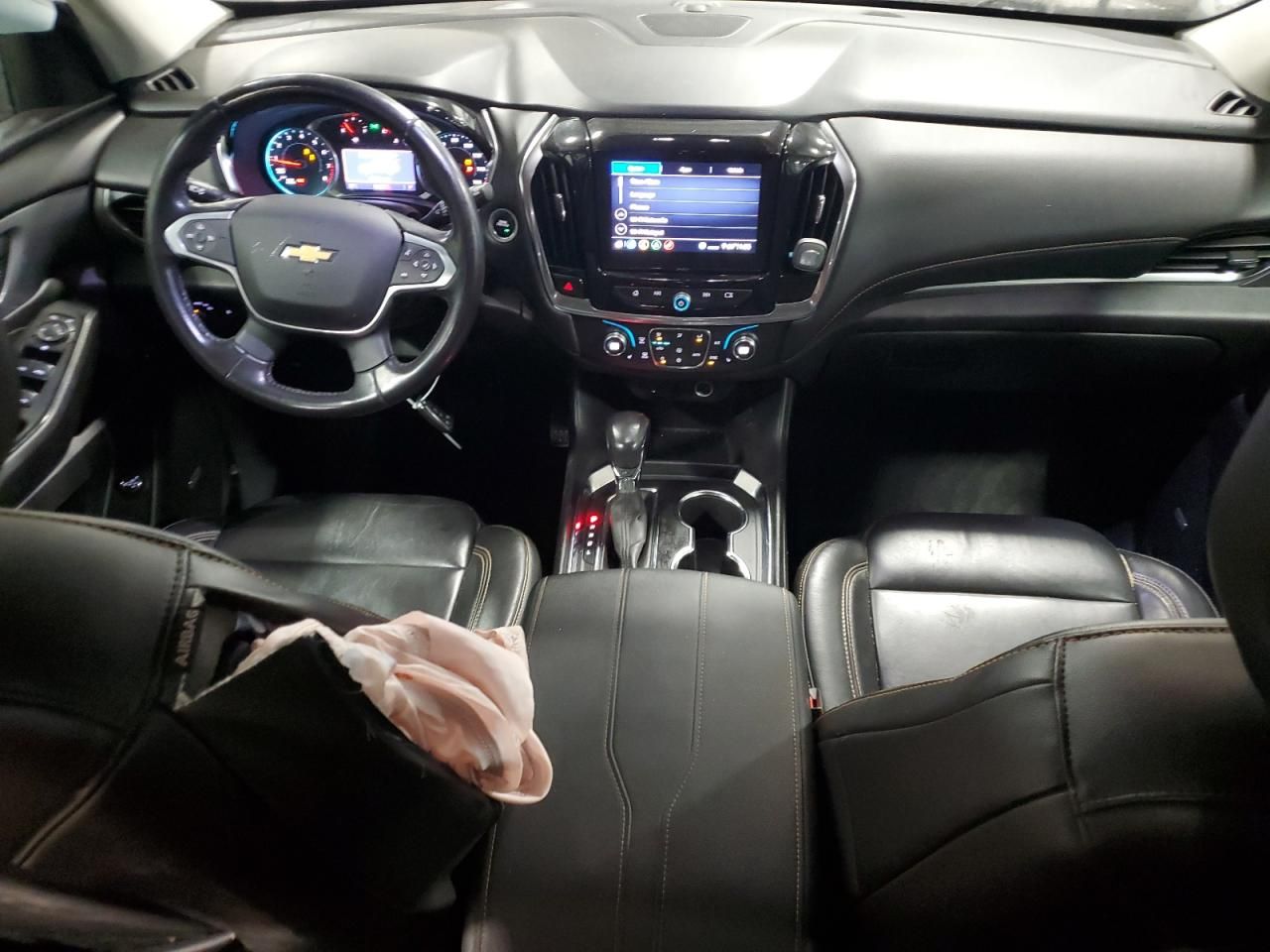 2021 Chevrolet Traverse lt